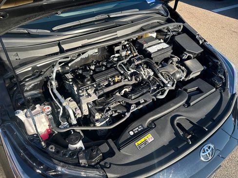 Used 2023 Toyota Corolla SE image 43