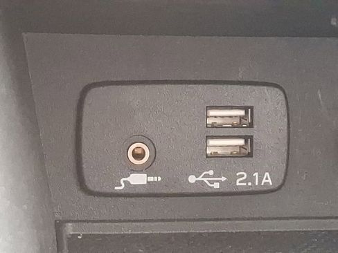 Certified 2023 Subaru Crosstrek 2.0i Premium image 23