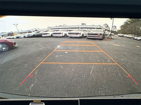 Used 2024 Chevrolet Equinox LT image 29