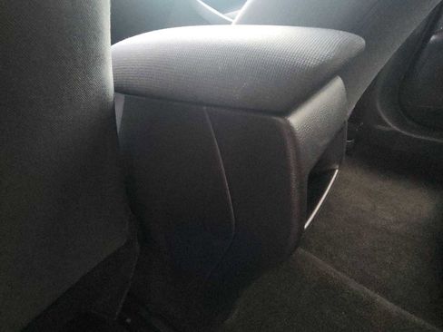 Used 2022 Toyota Corolla LE image 22