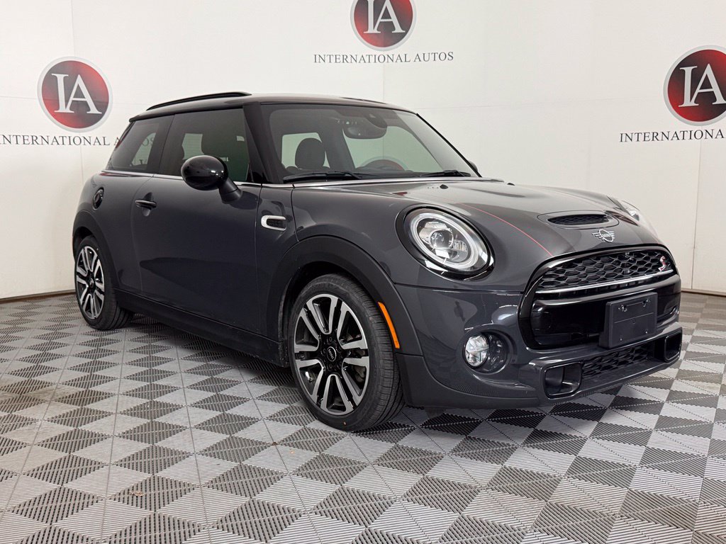 Used 2019 MINI Cooper S w/ Storage Package FWD image 1