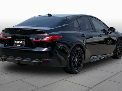 Used 2026 Toyota Camry SE w/ Multimedia Upgrade Package image 13