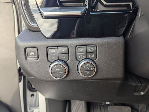 New 2026 GMC Sierra 1500 Elevation w/ Elevation Premium Package AWD/4WD image 41