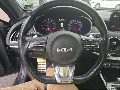 Used 2022 Kia Stinger GT-Line w/ Sun & Sound Package AWD/4WD image 7
