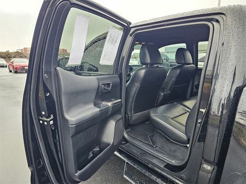 Used 2019 Toyota Tacoma TRD Pro image 16