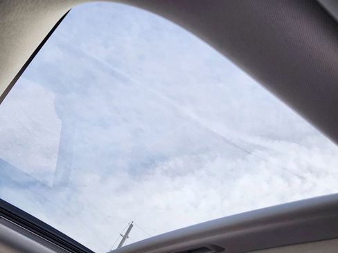 New 2025 Kia Carnival SX image 22