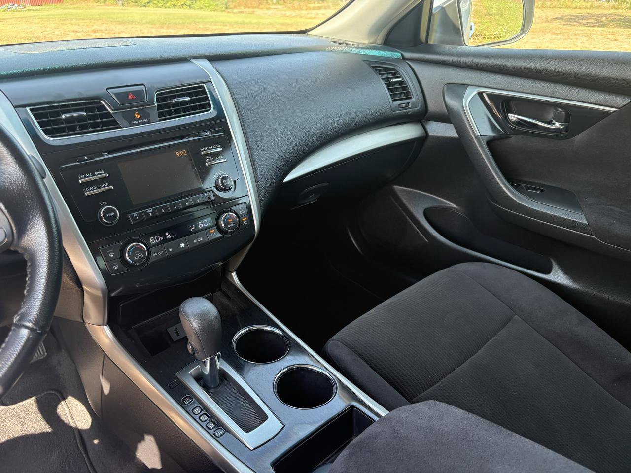 Used 2013 Nissan Altima 2.5 SV FWD image 50