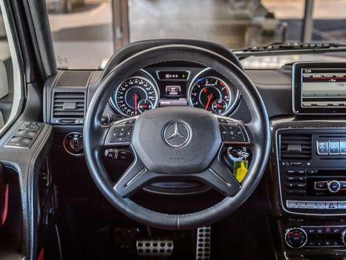 Used 2016 Mercedes-Benz G 63 AMG 4MATIC image 28