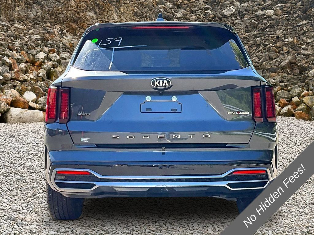 Used 2021 Kia Sorento EX AWD/4WD image 3