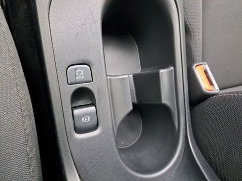 Used 2023 Toyota Corolla LE image 24