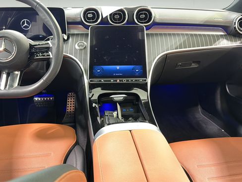 Used 2024 Mercedes-Benz C 300 Sedan image 23