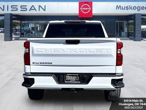 Used 2023 Chevrolet Silverado 1500 W/T w/ WT Value Package image 6