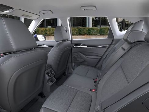 New 2026 Kia Seltos S image 19