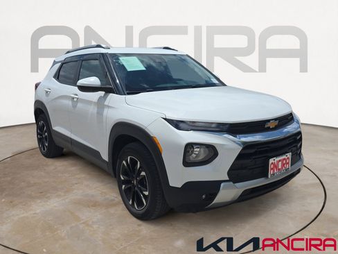 Used 2023 Chevrolet TrailBlazer LT FWD image 1