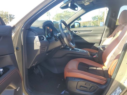 Used 2025 MAZDA CX-5 Carbon Edition image 13