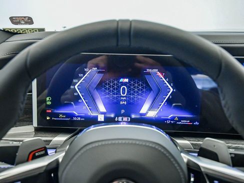 New 2026 BMW 740i w/ Premium Package image 26