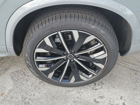 New 2026 Volvo XC90 T8 Ultra w/ Protection Package Premier AWD/4WD image 5