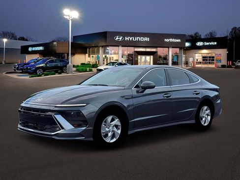 New 2026 Hyundai Sonata SE image 2
