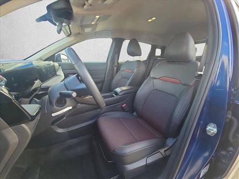 Used 2026 Nissan Kicks SR AWD/4WD image 14