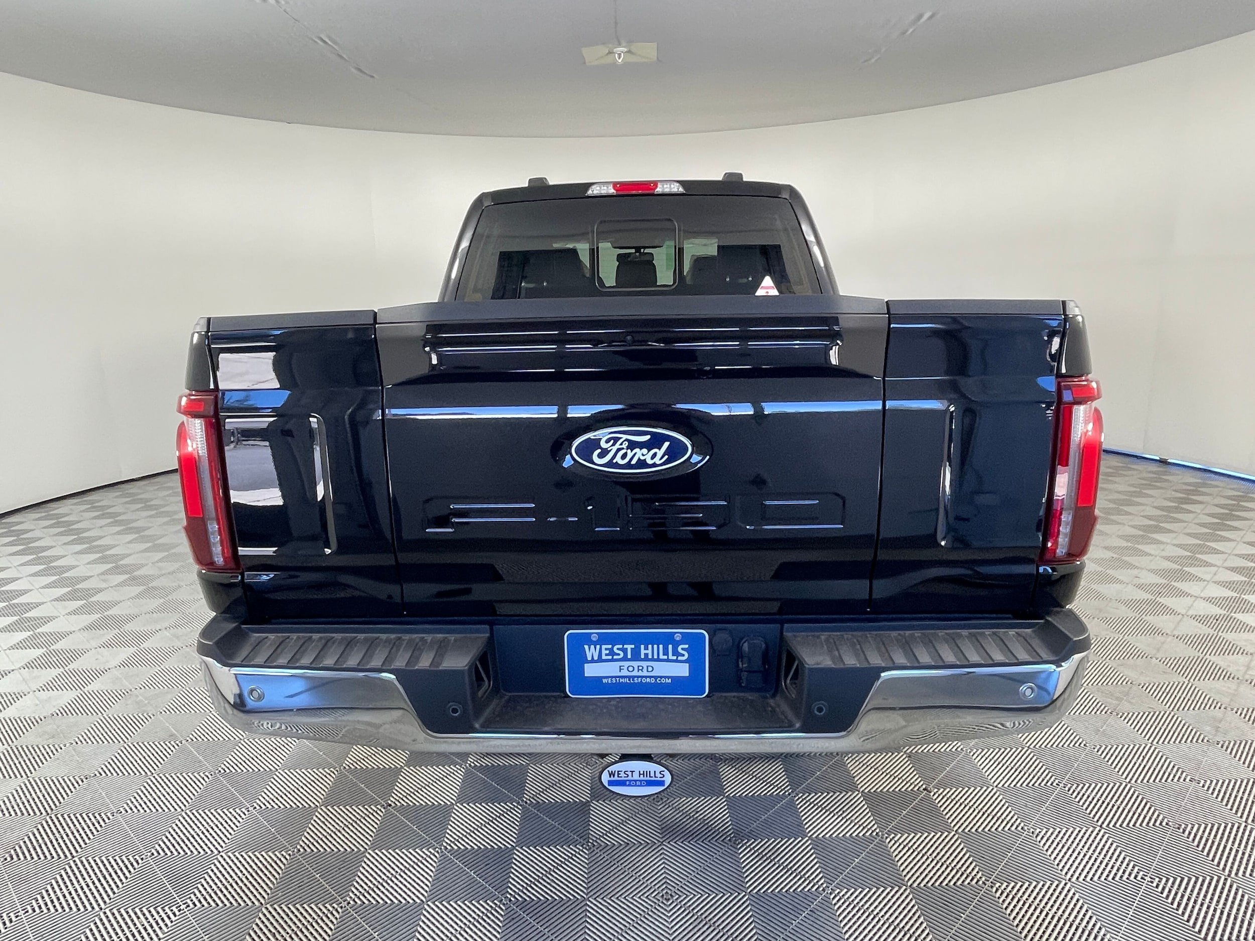 New 2026 Ford F150 Lariat w/ Equipment Group 501A Mid AWD/4WD image 13