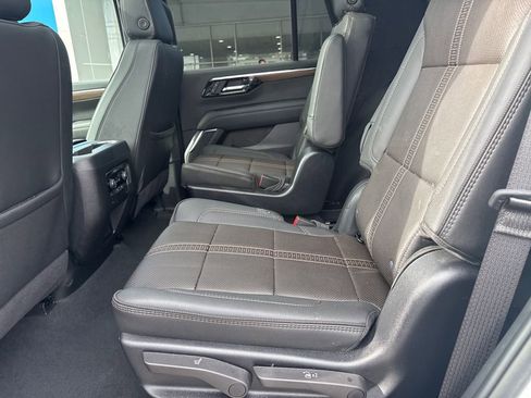 Used 2025 Chevrolet Tahoe High Country image 26