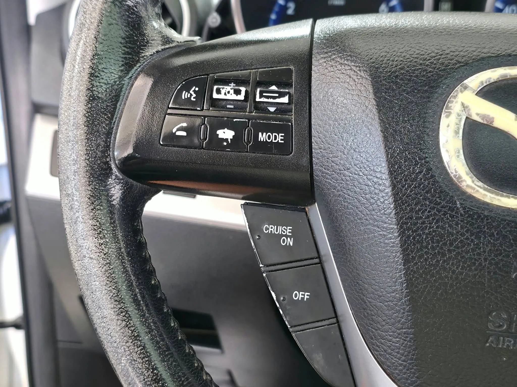 Used 2012 MAZDA MAZDA3 i Grand Touring w/ Tech Pkg FWD image 19