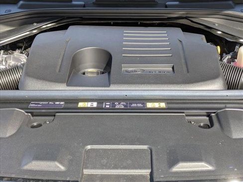 New 2026 Land Rover Range Rover SE AWD/4WD image 19