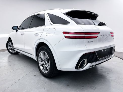 Used 2023 Genesis GV70 2.5T image 2