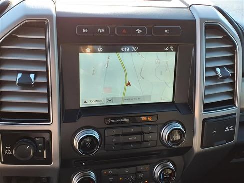 Used 2018 Ford F350 Platinum image 18