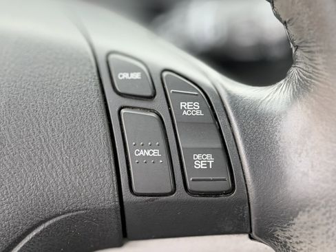 Used 2011 Honda CR-V EX-L image 23
