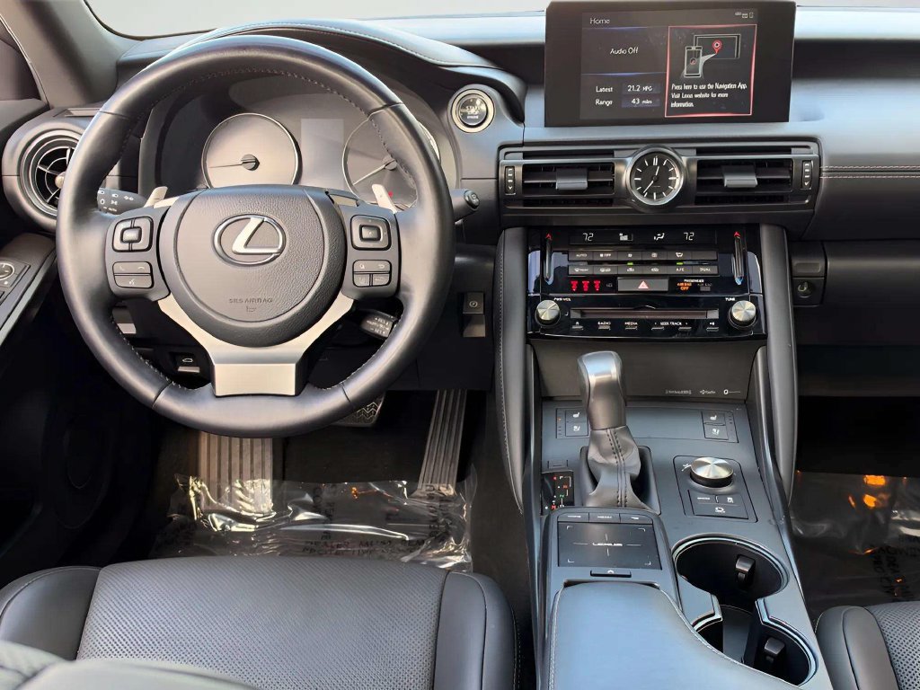 Used 2024 Lexus IS 300 w/ Premium Package RWD image 9