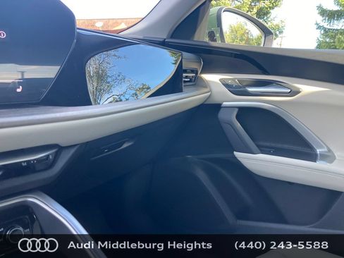 Certified 2025 Audi Q5 Premium w/ Convenience Package AWD/4WD image 38