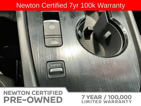 Used 2023 Nissan Rogue SV FWD image 24