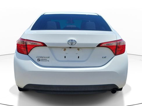 Used 2017 Toyota Corolla LE FWD image 5