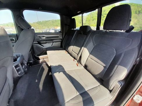 Used 2025 RAM 1500 Big Horn AWD/4WD image 38