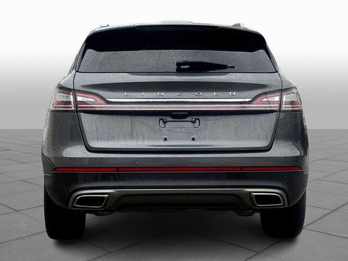 Used 2022 Lincoln Nautilus Reserve image 7