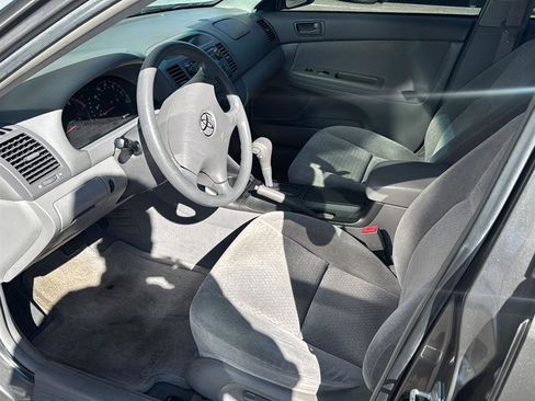 Used 2002 Toyota Camry LE image 7