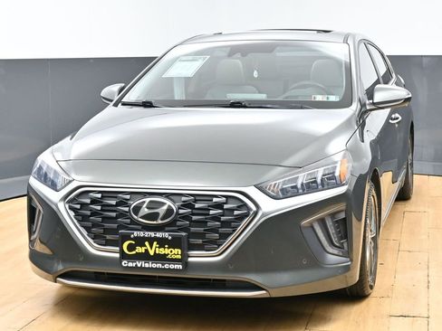 Used 2022 Hyundai Ioniq Limited FWD image 5