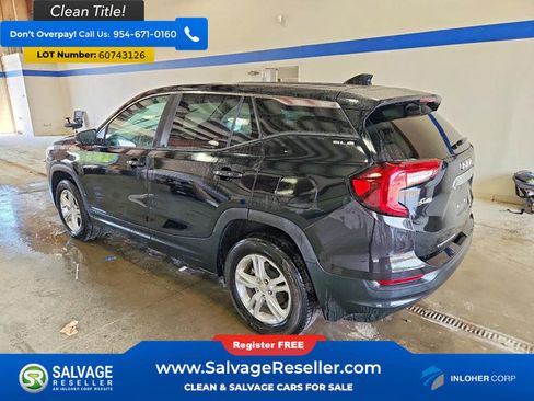 Used 2022 GMC Terrain SLE AWD/4WD image 3