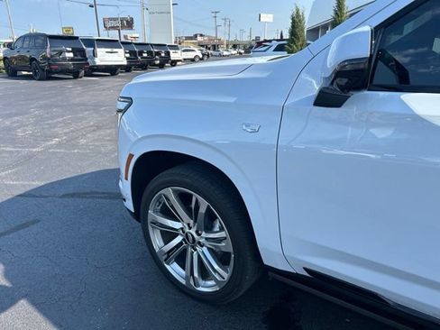 Used 2026 Cadillac Escalade Sport w/ Touring Package AWD/4WD image 11