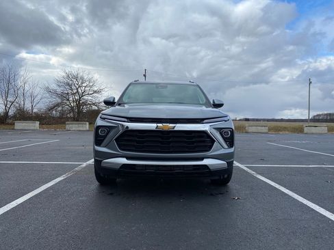 New 2026 Chevrolet TrailBlazer LT image 2