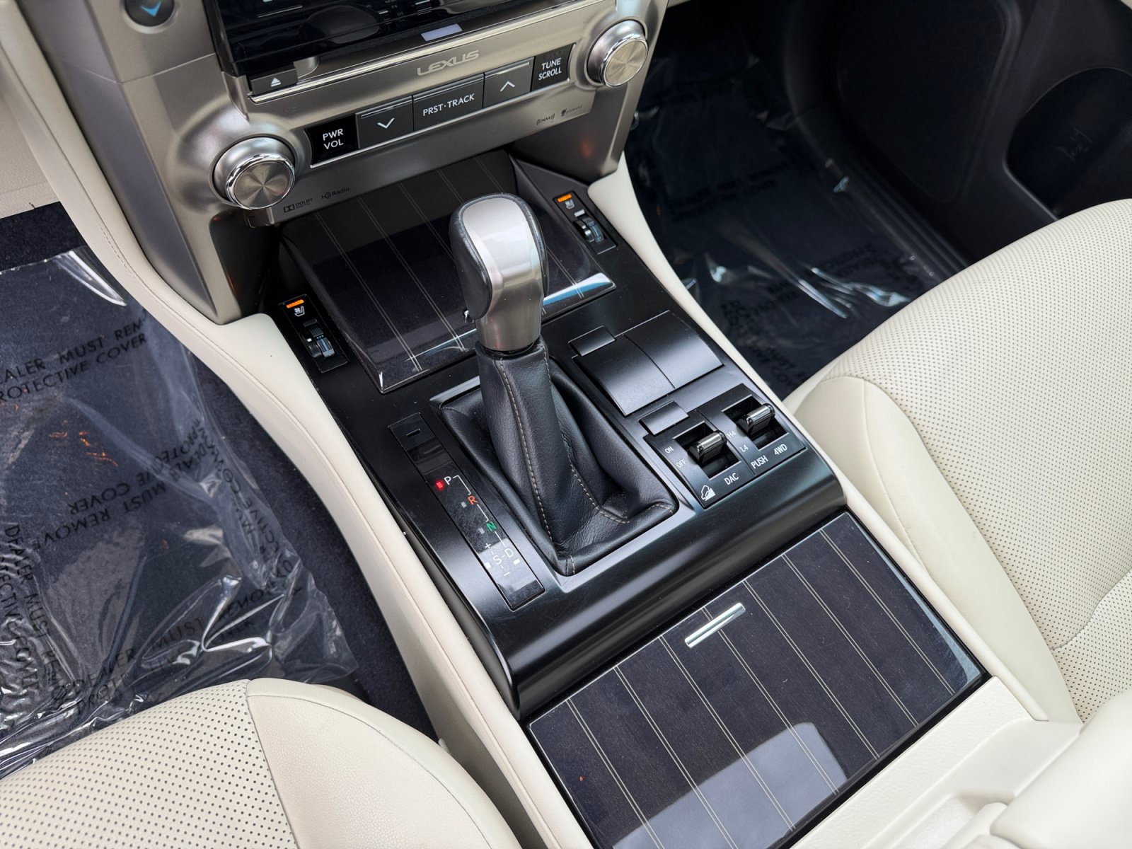 Certified 2021 Lexus GX 460 Premium w/ Premium Package AWD/4WD image 15