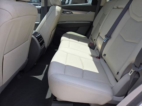 Used 2023 Cadillac XT5 Premium Luxury w/ Technology Package AWD/4WD image 23