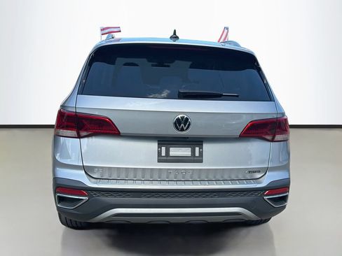 Used 2023 Volkswagen Taos SE w/ Panoramic Sunroof Package AWD/4WD image 6