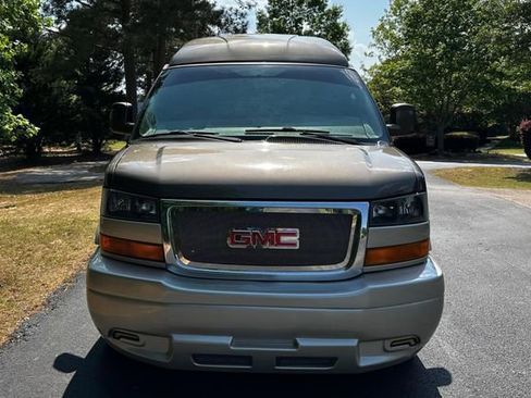 Used 2016 GMC Savana 2500 RWD image 7