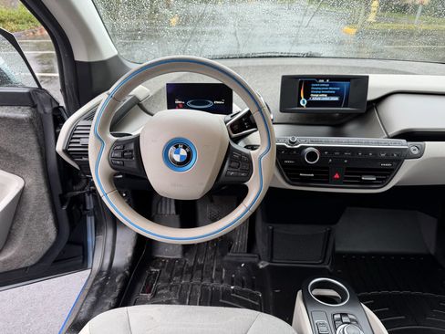 Used 2014 BMW i3 w/ Range Extender image 18