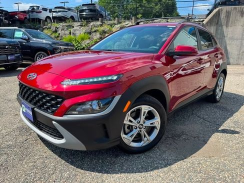 Certified 2023 Hyundai Kona SEL w/ Convenience Package AWD/4WD image 2