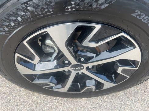Certified 2023 Kia Sportage EX FWD image 38