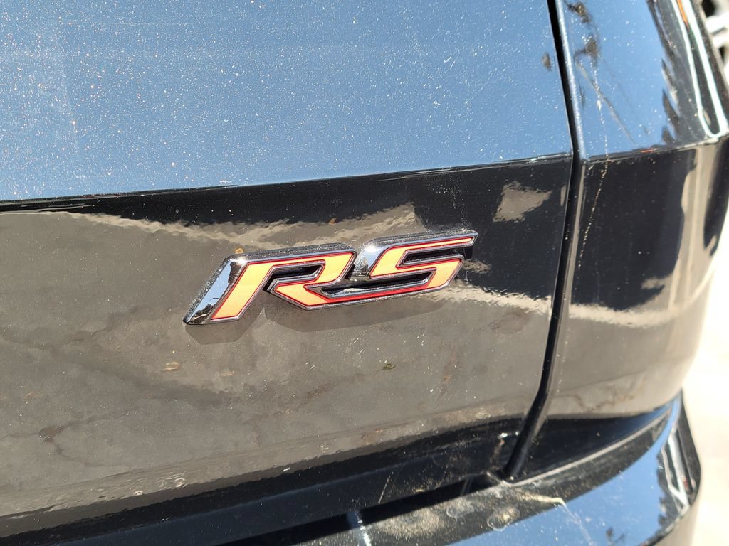 Used 2025 Chevrolet Traverse RS w/ LPO, Floor Liner Package FWD image 27