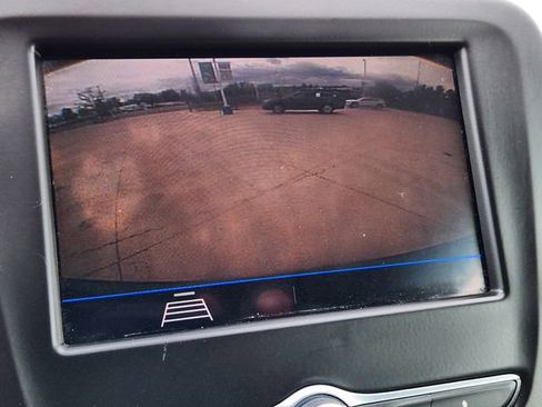 Used 2021 Chevrolet Equinox LT w/ LPO, Floor Liner Package FWD image 19